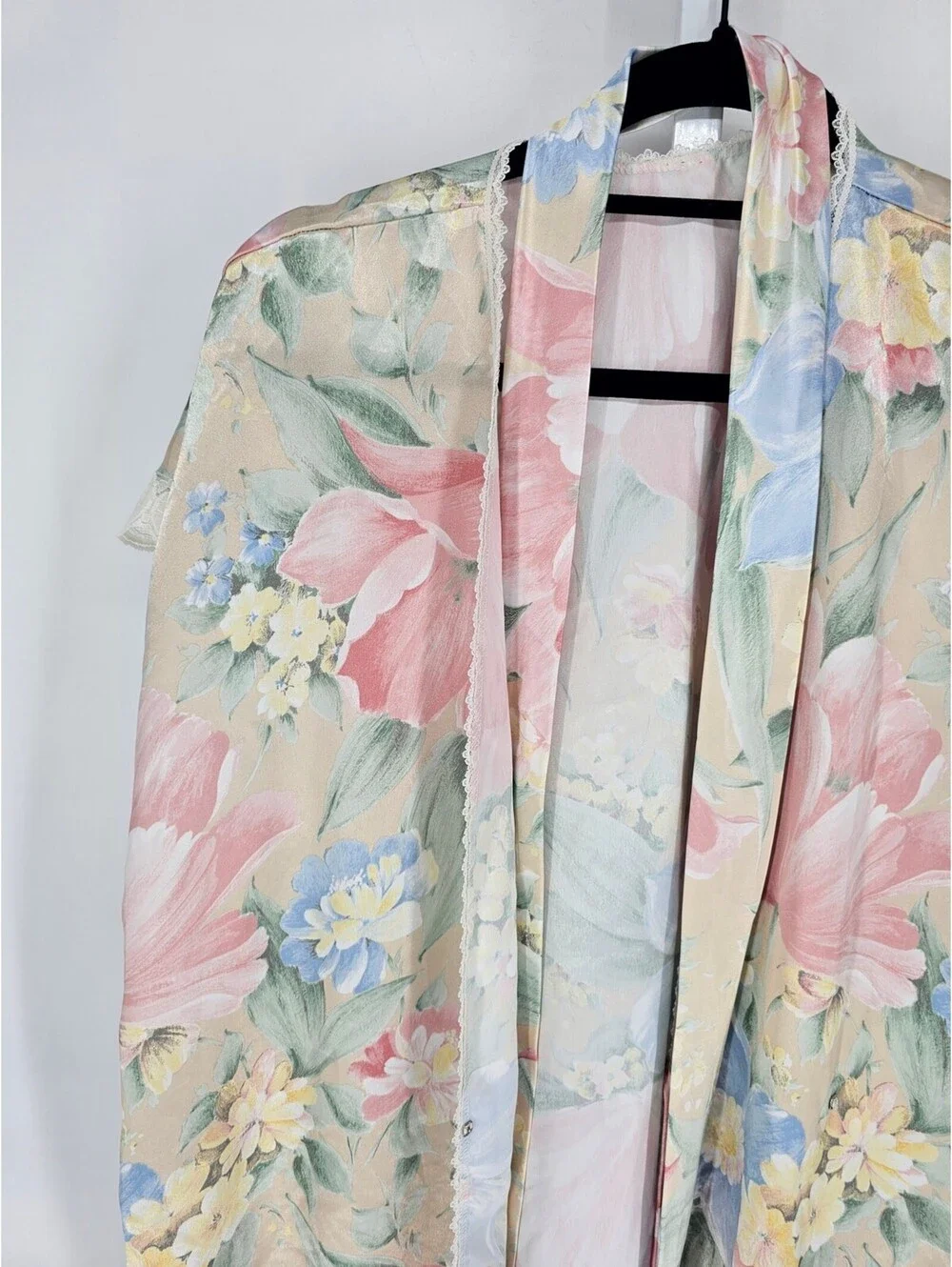 Vintage 1990s Womens Satin Robe Long Sleeve Pastel Floral Print Sexy